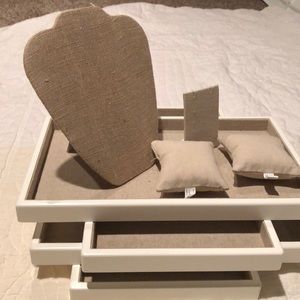 Stella and Dot display trays